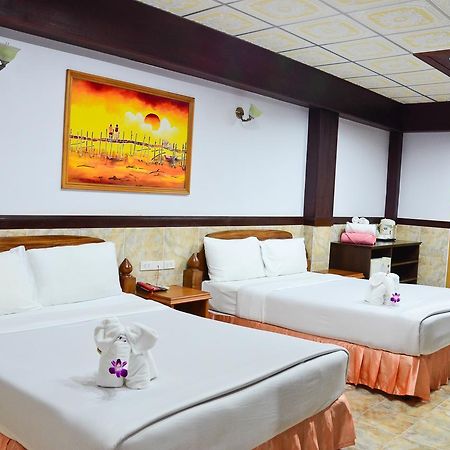 Kata Palace Phuket Eksteriør bilde