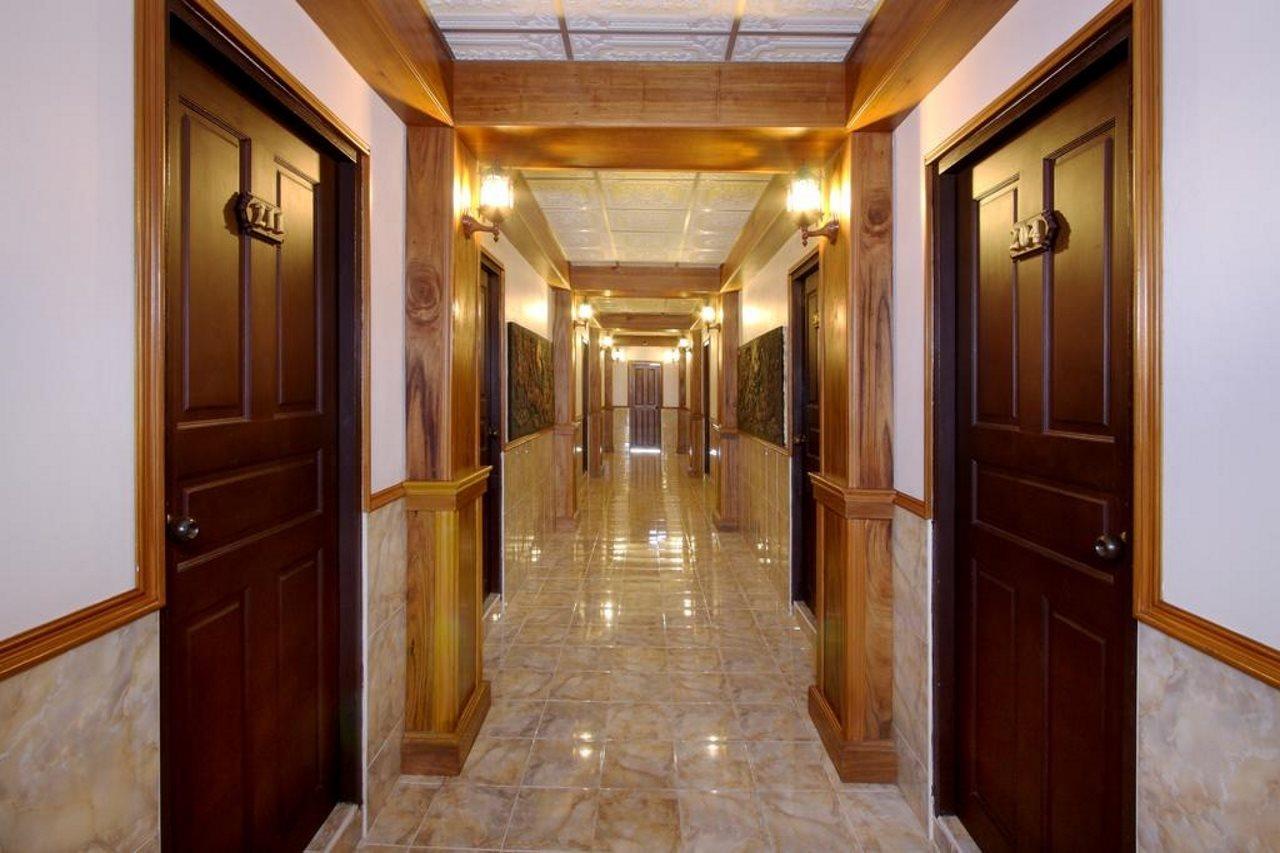 Kata Palace Phuket Eksteriør bilde