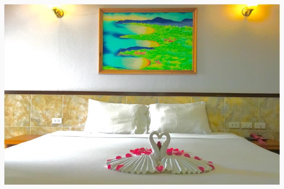 Kata Palace Phuket Eksteriør bilde