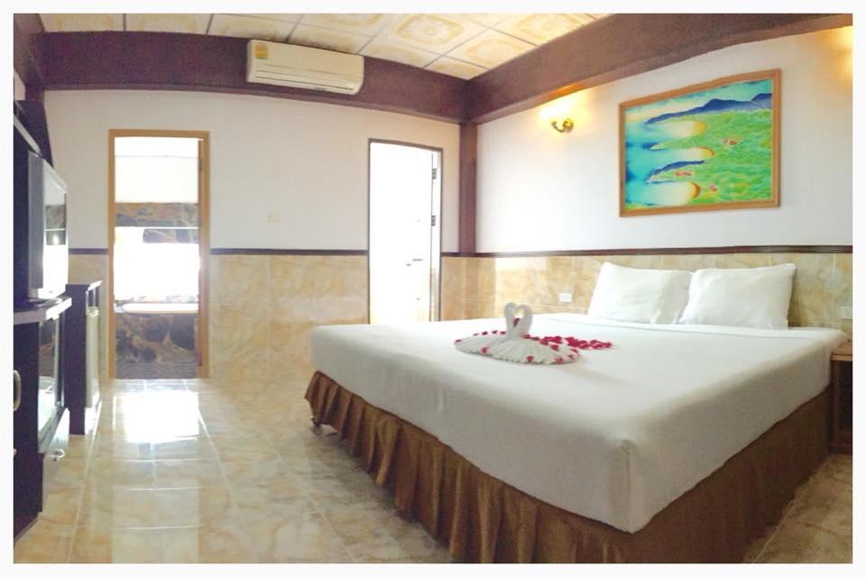 Kata Palace Phuket Eksteriør bilde